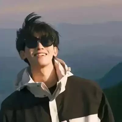隗逸馨